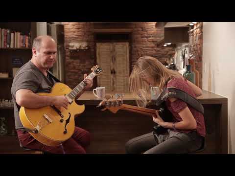 Marfa Kourakina e Nelson Faria | Paca Tatu Cotia Não