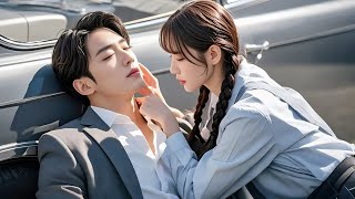 Het charmante meisje redt de gewonde CEO – en hij wordt meteen verliefd op haar!