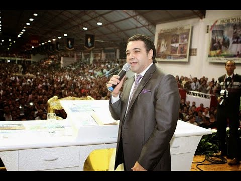 Pr. MARCO FELICIANO - Ninguém é igual a Deus - Gideões 2014