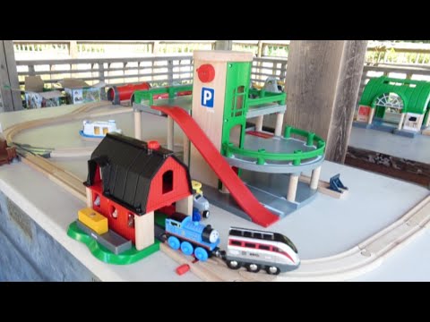 Brio the World Station, Tunnel, Parking Garage, Wooden Rail Course!