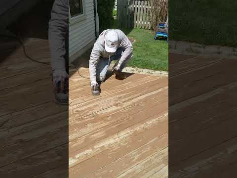 How to Sand quickly. Slow vs fast #sanding #deck
