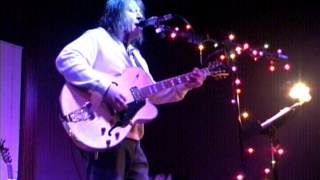 ANIMAL GRACE&#39;s Tony Powell - Solo &amp; Acoustic (a)