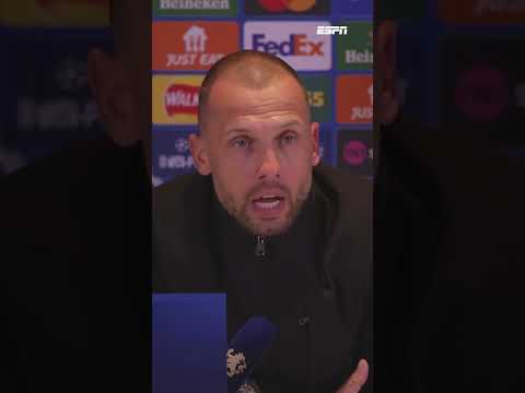 John Heitinga over spreekkoren Ajax-fans: "Natuurlijk is dat niet wat je wil horen"
