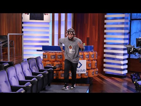 舞台裏：tWitchがリハーサル中にかつらを脱ぐ (Behind the Scenes: tWitch Wigs Out During Rehearsal)