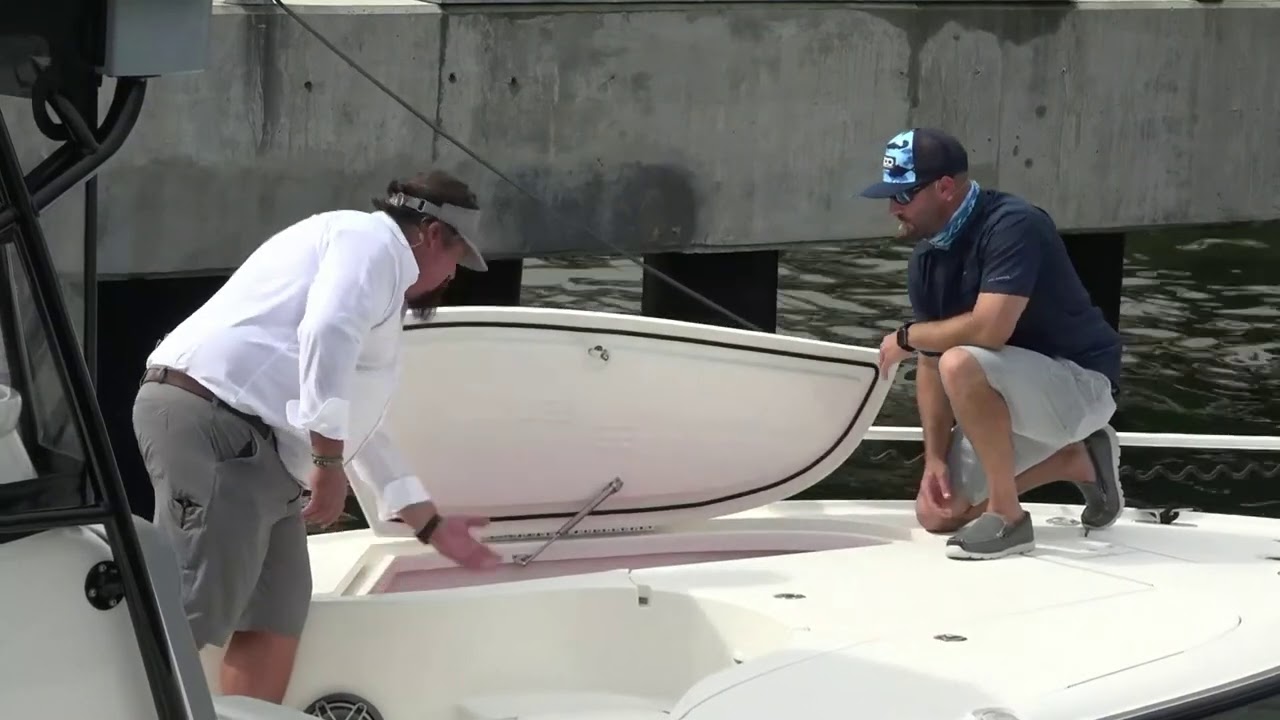 270z Walkthrough - SeaVee Boats Virtual Boat Show