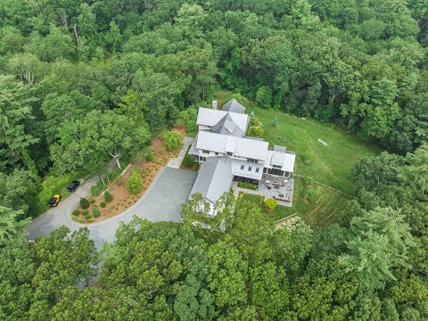 15 Wilsondale Street, Dover, MA