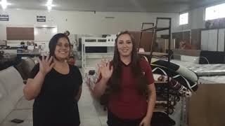 Ellas Móveis com grandes promoções de natal. Descontos de R$1mil e R$ 1 mil e oitocentos reais em estofados