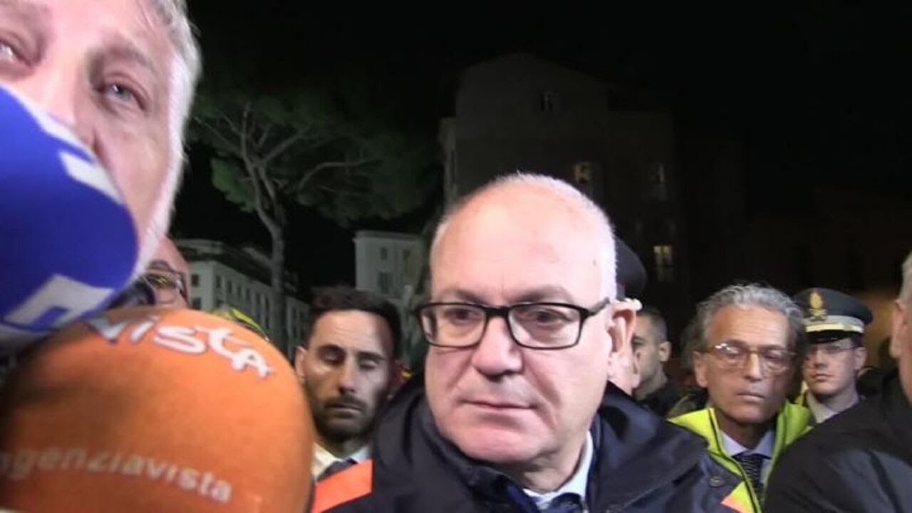 Crollo Torre dei Conti a Roma, Giuli: "Lavoro esemplare, molte vite a rischio per salvarne una"