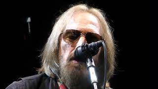 Tom Petty &amp; the Heartbreakers...Crawling Back to You...Hollywood, CA...9-25-17