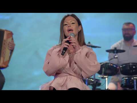 Jovanka Zitarova - Bidi sama svoja sreka (Art Studio Production Live TV Show)