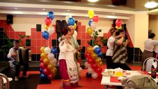 preview picture of video 'Танец в исполнении ансамбля Лучина'