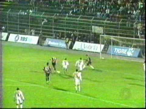 Joinville 2x1 Mogi Mirim - Brasileiro Série B 2004 - Gol de Reinaldo