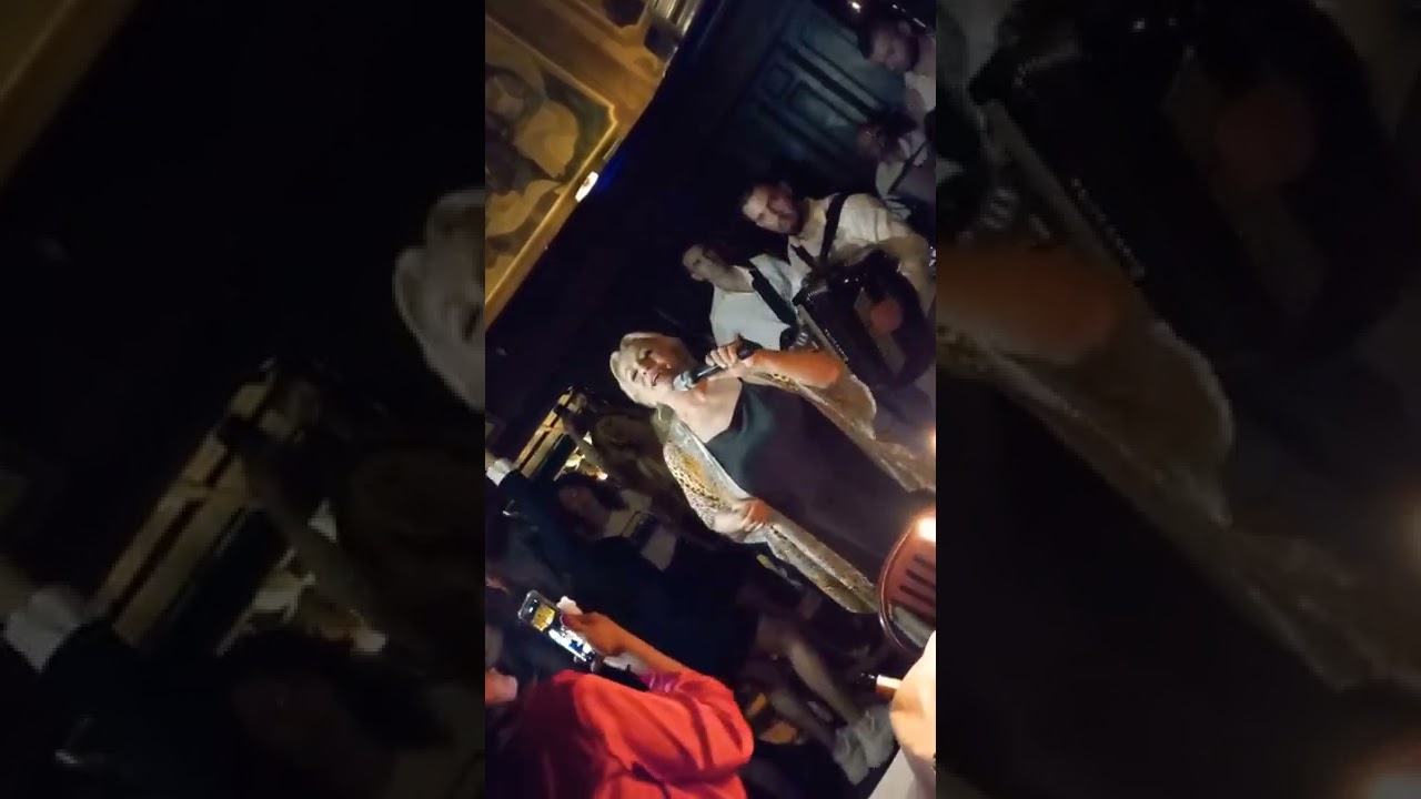 ♥️Vesna Zmijanac♥️Dva Jelena-Skadarlija♥️Belgrade