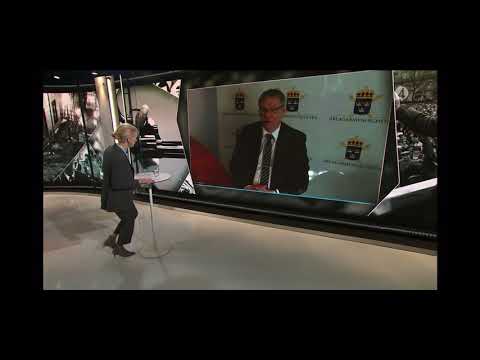 Jenny Strömstedt svimmar live