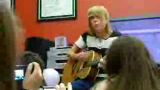 URALTALK - nevershoutnever!