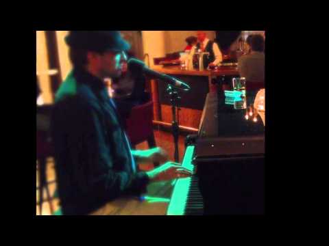 AUTUMN LEAVES (live piano-bar request) by Martini AL - Live demo3