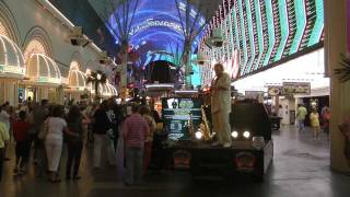 preview picture of video 'The legendary Carl 'Safe Sax' Ferris playing at the Fremont Experience'