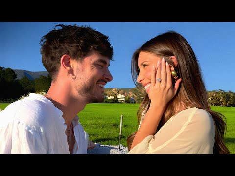 STORY TIME: WE'RE ENGAGED 💍