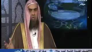 صورة ما حكم استنشاق البخور والعطر للصائم ؟ | الشيخ خالد الفليج