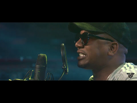 BAR FIGHT™ - LOCKSMITH VS CYHI THE PRYNCE | ONE ROUND EXHIBITION