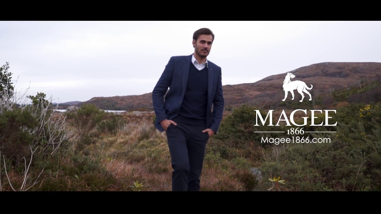 Magee 1866 - Northern Lights Collection - Navy Lunniagh Lambswool V Neck Jumper