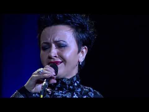 Amira Medunjanin - Zemi me zemi / Sava Centar 2015