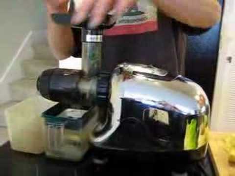 download lagu mp3 mp4 Omega Juicer 8005, download lagu Omega Juicer 8005 gratis, unduh video klip Omega Juicer 8005