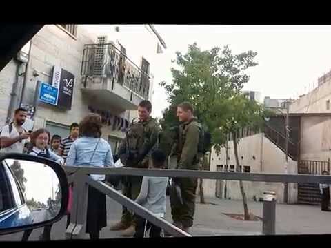 Pizza for the chayalim!!Love Israel! Heartwarming unity!!! The clip that's making waves