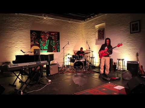 Meddy Gerville - Té kout anou don - Live at Shapeshifterlab in Brooklyn