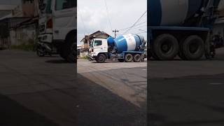 Download lagu Truk Molen,. #pemalang #truck #trukmolen #shorts #shortyoutube #shortvideo #fyp mp3