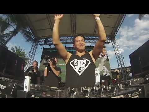 Dimitri Vegas and Like Mike B2B Laidback Luke, Steve Aoki @ Miami Pool Party 2014