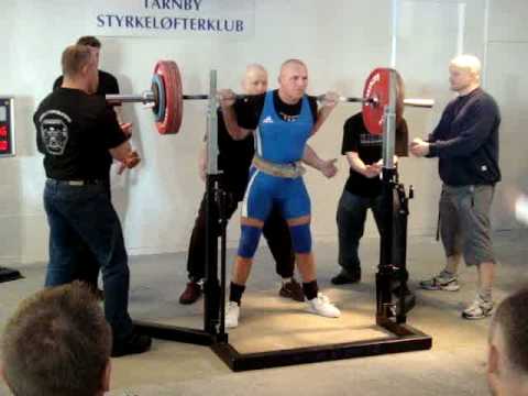 Jørgen Nielsen - 200 kg squat
