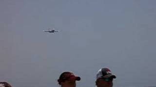 preview picture of video '747 preparing to land at Montego Bay'