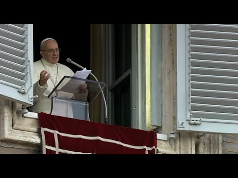 Francisco en el Ángelus: “La autoridad mal ejercida conduce a la corrupción”