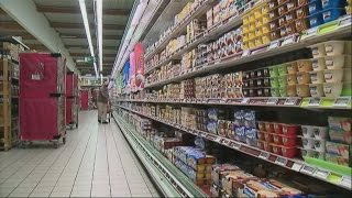 France's uphill battle against supermarket food waste