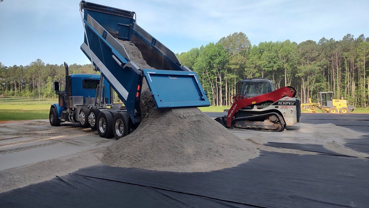 560 Tons Of Screenings Arrive Today!