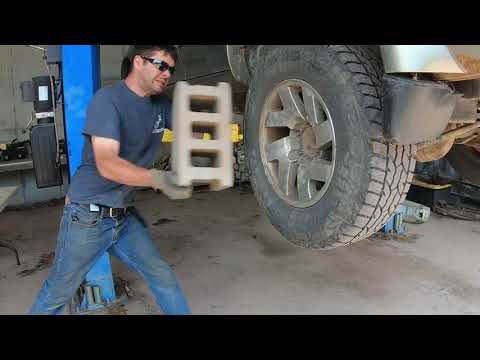 Andrew Camarata being iconic for 1 minute and 30 seconds