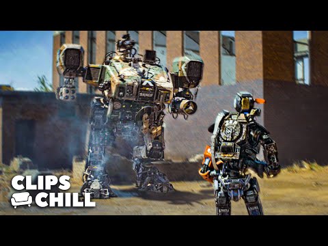 The Moose Attacks the Gang | Chappie (Hugh Jackman)