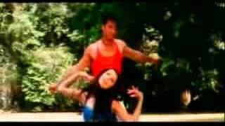mujhe pyaar hone laga hai-janasheen movie - YouTube