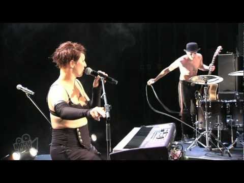 Dresden Dolls - Monologue 3 (Live in Sydney) | Moshcam