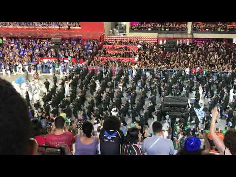 Apresentação da Bateria da Vila Isabel no primeiro módulo de julgamento para o carnaval 2022