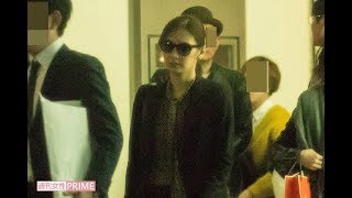 北川景子『家売るオンナ』打ち上げで全身黒コーデ! しかも用意した商品券の額がスゴい mqdefault - 北川景子『家売るオンナ』打ち上げで全身黒コーデ! しかも用意した商品券の額がスゴい