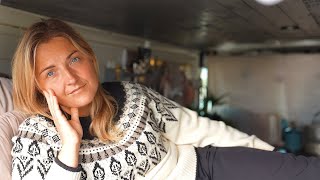 Visiting my murdered grandmothers house (Maj Eriksson, Serie: I död och lust)