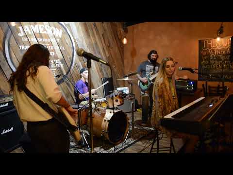 Groovin Soles @ Digby's 18/05/2018 3of6