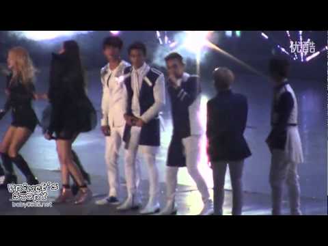 141018 SMTOWN in Shanghai Ending (SHINee)