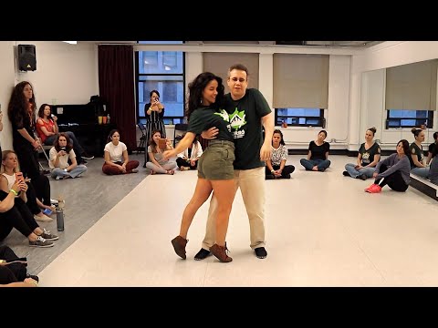 Forró Styling and Creativity - Dance demonstration by Pamela Barron (assisted by Rafael)
