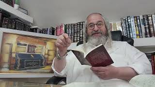 בית המדרש הווירטואלי – 'דף מוהרנ"ת' – בעברית – ליקו"ה או"ח ח"א דף מז' הלכות ציצית ה"ה אותיות יז'-כג' (הרב מוטה פראנק) - התמונה מוצגת ישירות מתוך אתר האינטרנט יוטיוב. זכויות היוצרים בתמונה שייכות ליוצרה. קישור קרדיט למקור התוכן נמצא בתוך דף הסרטון