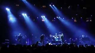Pearl Jam-Pendulum- 052613 Oracle Arena, Oakland, CA