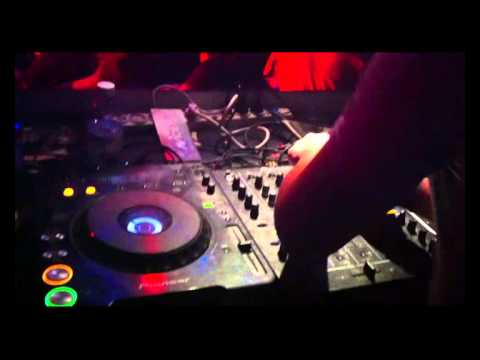 Noel Gitman Plays Noel Gitman & Dave G - ID (Exclusive) @ Hangar 17 Tel-Aviv