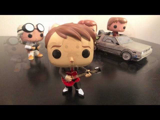 Vídeo relacionado con Funko Pop! Movie: Back To The Future - Marty Mcfly with Glasses- Figura de Vinilo Coleccionable - Idea de Regalo - Mercancia Oficial - Juguetes para Niños y Adultos - Movies Fans